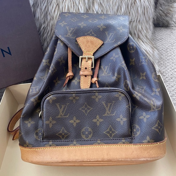 Louis Vuitton Montsouris Leather Backpack - Picture 5 of 8